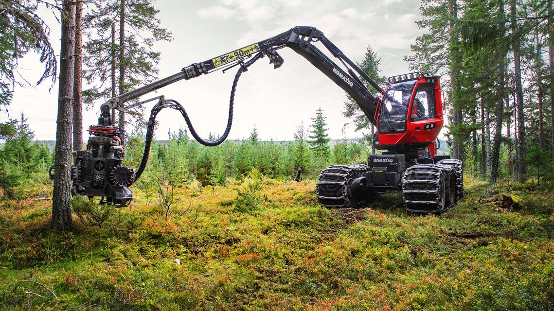 Komatsu 2022